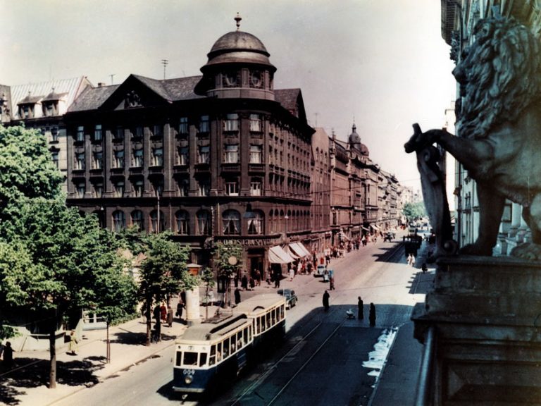 Dominiks Gedzjuns. K.Barona Street in Riga, late 1950-ies